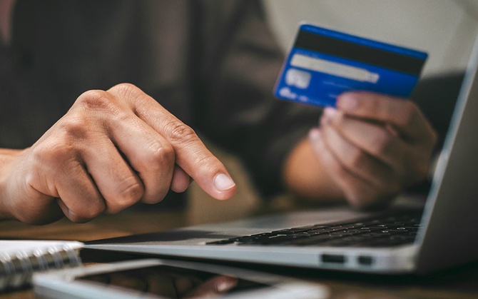 Hình thức xử lý nếu sử dụng tiền của người khác do chuyển nhầm vào tài khoản